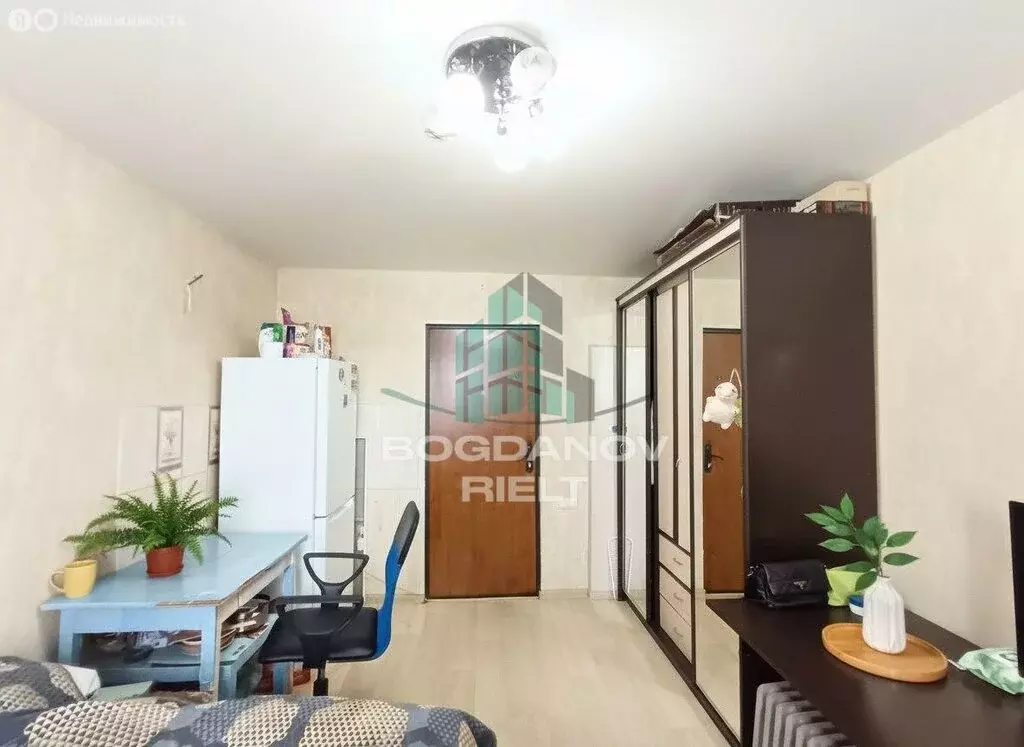 1к в 5-комнатной квартире (14 м) - Фото 2