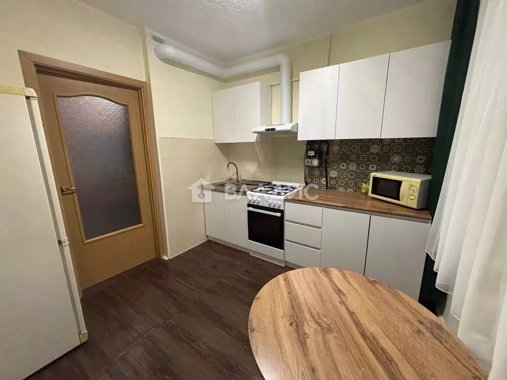 3-к кв. Калининградская область, Калининград ул. Аксакова, 82 (64.8 м) - Фото 2