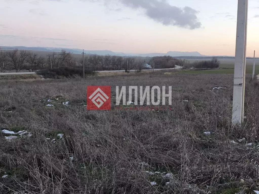 Участок в Крым, Симферопольский район, с. Трудовое  (6.0 сот.) - Фото 2