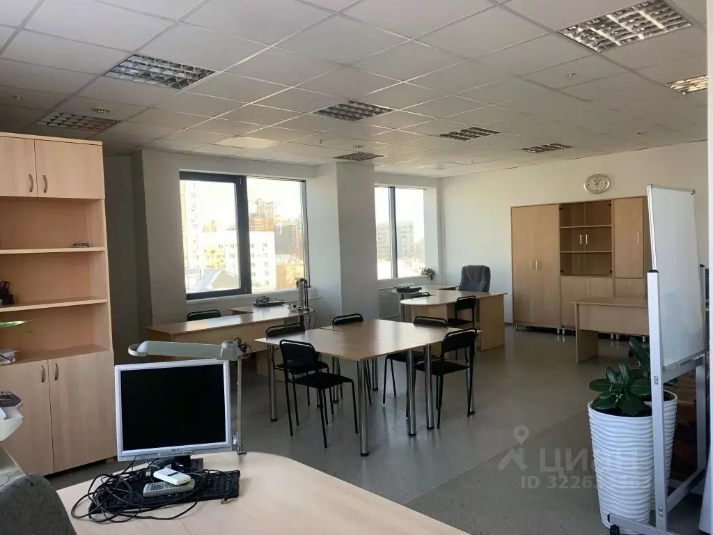 Офис в Самарская область, Самара ул. Урицкого, 19 (70 м) - Фото 1