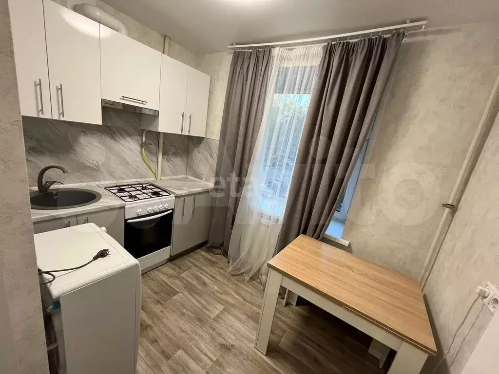 2-к. квартира, 50 м, 2/9 эт. - Фото 0