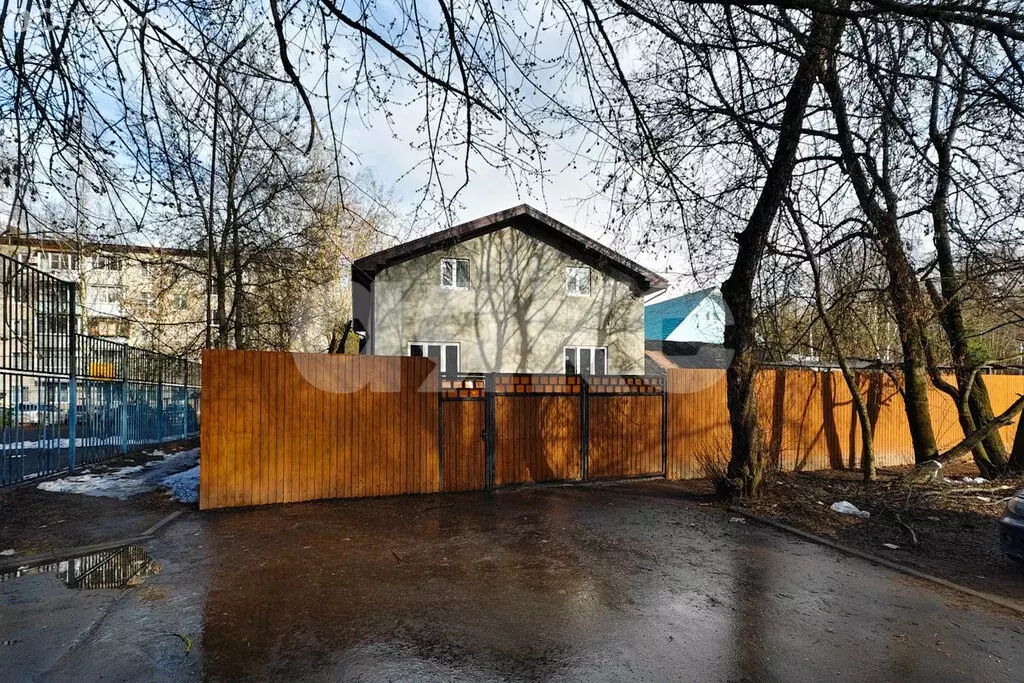 Дом в посёлок городского типа Малаховка, улица Электропосёлок, 1 ... - Фото 2