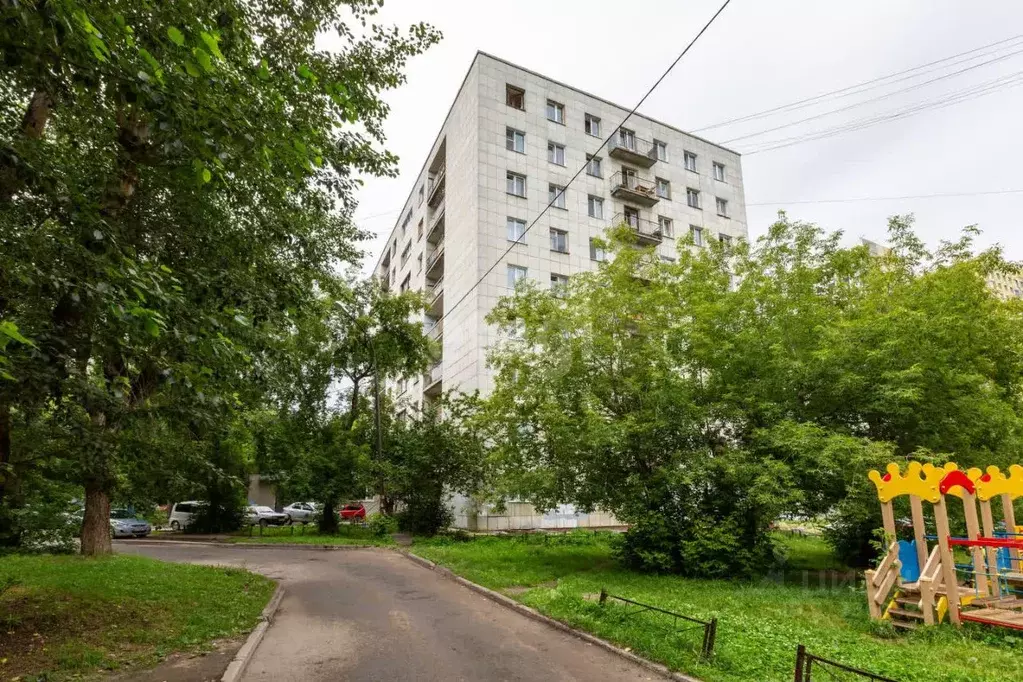 Комната Свердловская область, Екатеринбург пер. Парковый, 14 (95.0 м) - Фото 0