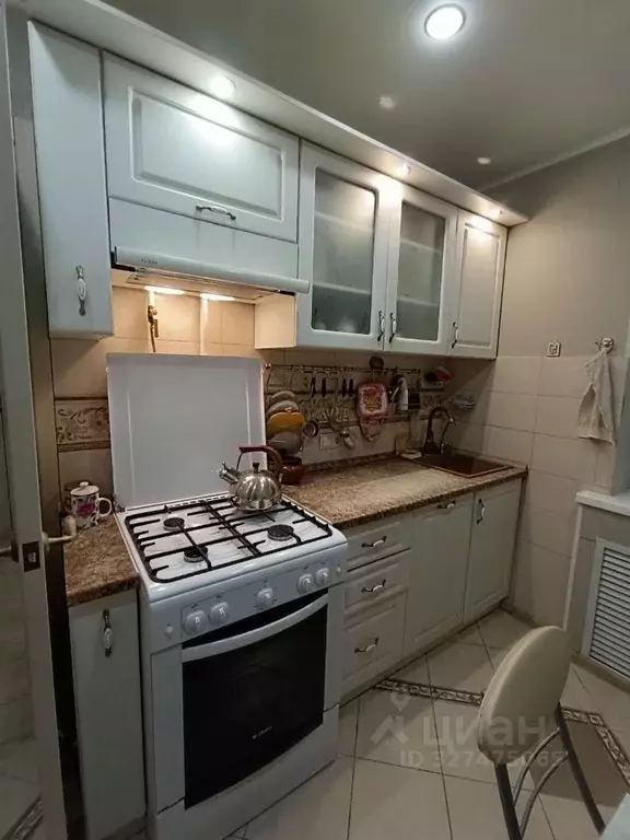 2-к кв. Брянская область, Брянск ул. Молодой Гвардии, 60 (50.7 м) - Фото 1