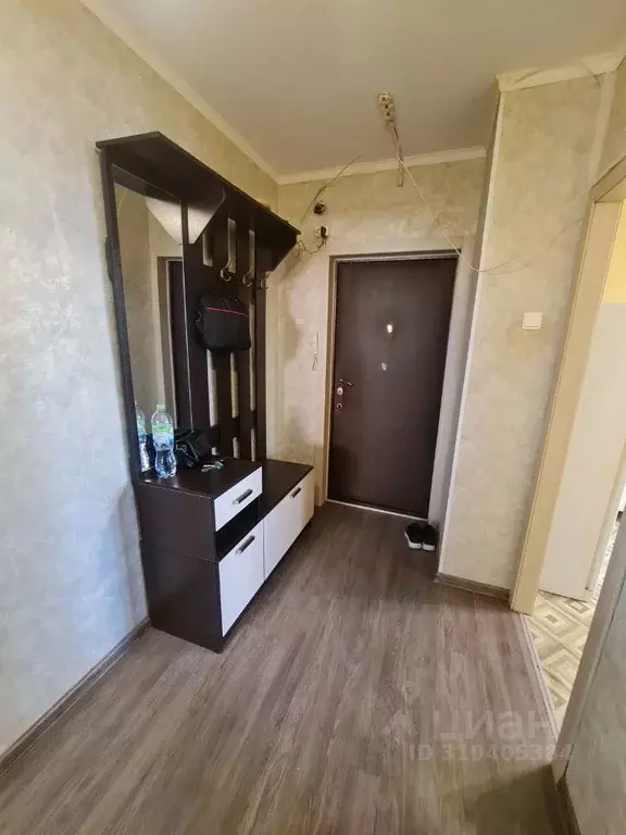 2-к кв. Московская область, Чехов Весенняя ул., 29 (62.0 м) - Фото 0