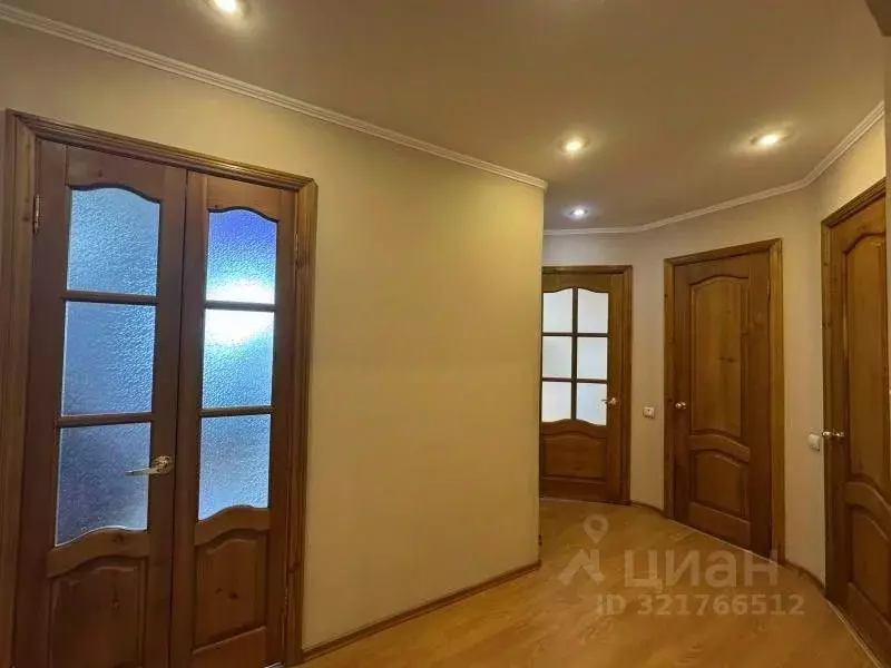 1-к кв. Хакасия, Абакан ул. Торосова, 17 (44.6 м) - Фото 0