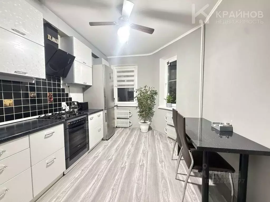 2-к кв. Воронежская область, Воронеж ул. Артамонова, 22А (59.4 м) - Фото 1