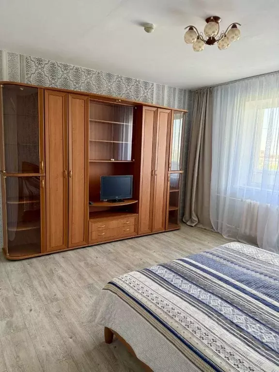 1-к кв. Омская область, Омск ул. 6-я Линия, 182 (42.5 м) - Фото 1