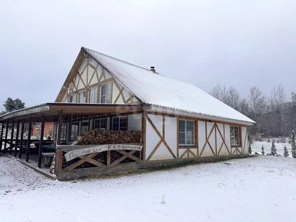 Дом в Псковская область, Себежское с/пос, д. Глубочица  (263 м) - Фото 2