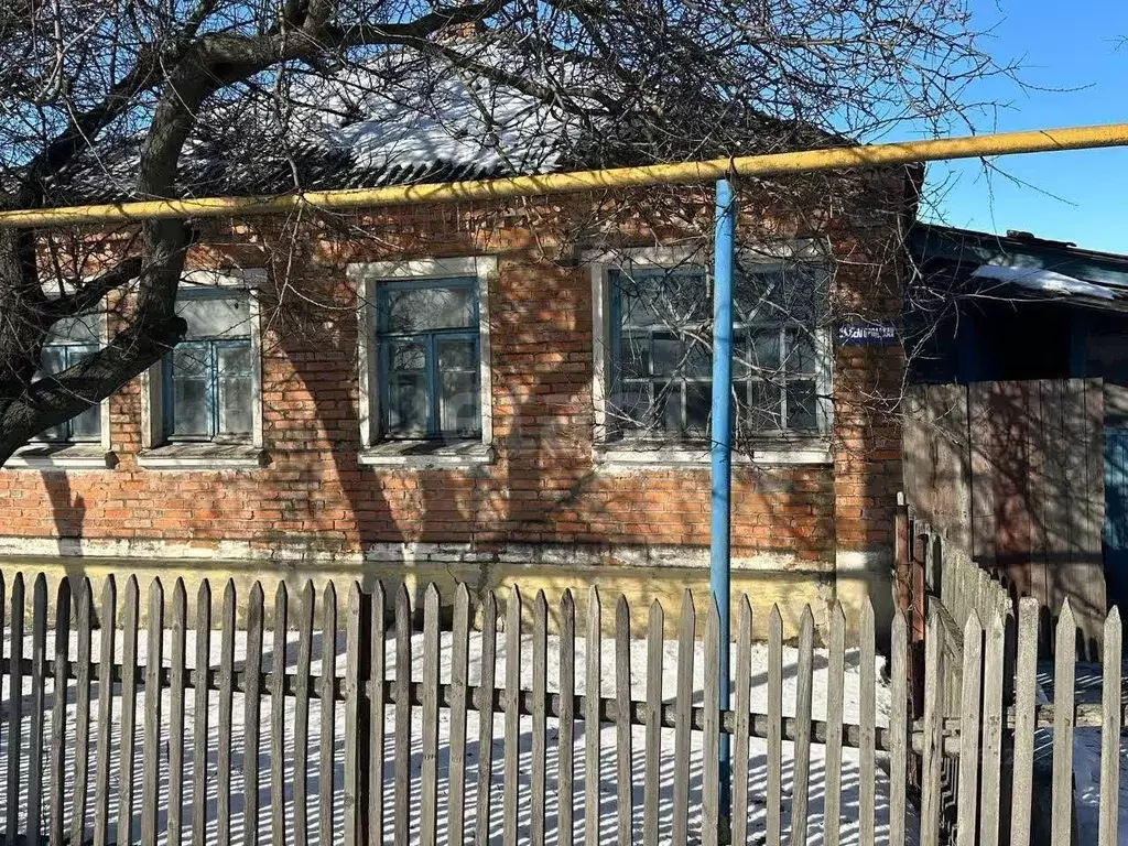 Дом в Белгородская область, Губкин Белгородская ул., 352 (49 м) - Фото 2
