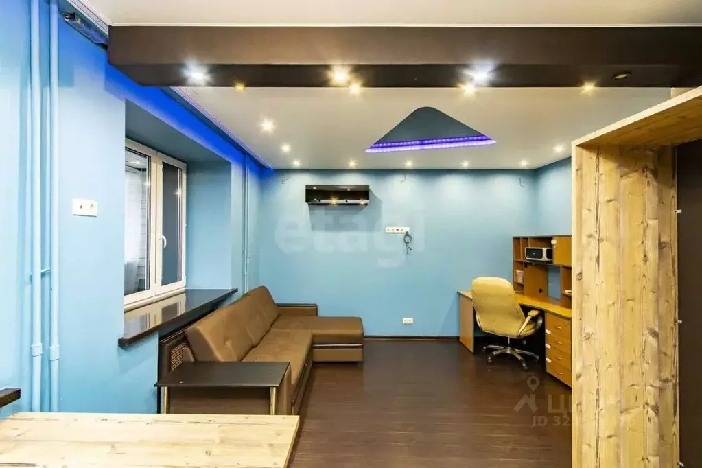 2-к кв. Тюменская область, Тюмень ул. Щорса, 2к1 (55.0 м) - Фото 1