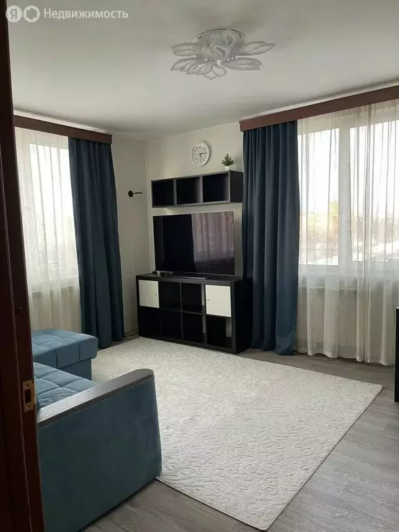 2-комнатная квартира: Санкт-Петербург, проспект Солидарности, 7к1 ... - Фото 1