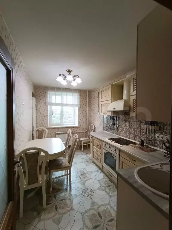 2-к. квартира, 52 м, 7/14 эт. - Фото 0