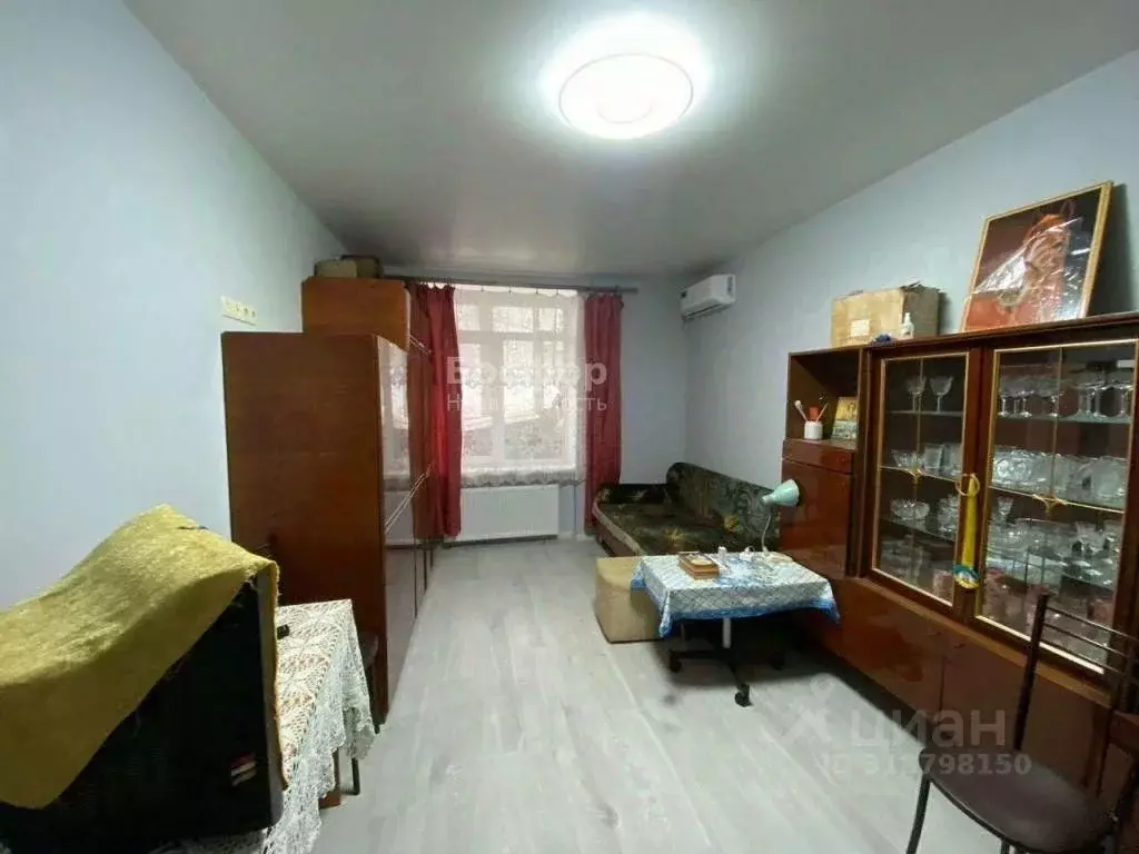 1-к кв. Крым, Феодосия ул. Габрусева, 13Б (37.0 м) - Фото 0