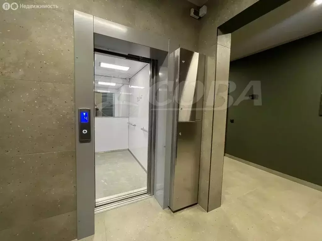 Квартира-студия: Тюмень, улица Павла Никольского, 6 (60.6 м) - Фото 2