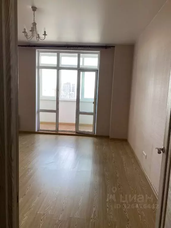 2-к кв. Приморский край, Владивосток ул. Чкалова, 5 (77.0 м) - Фото 2