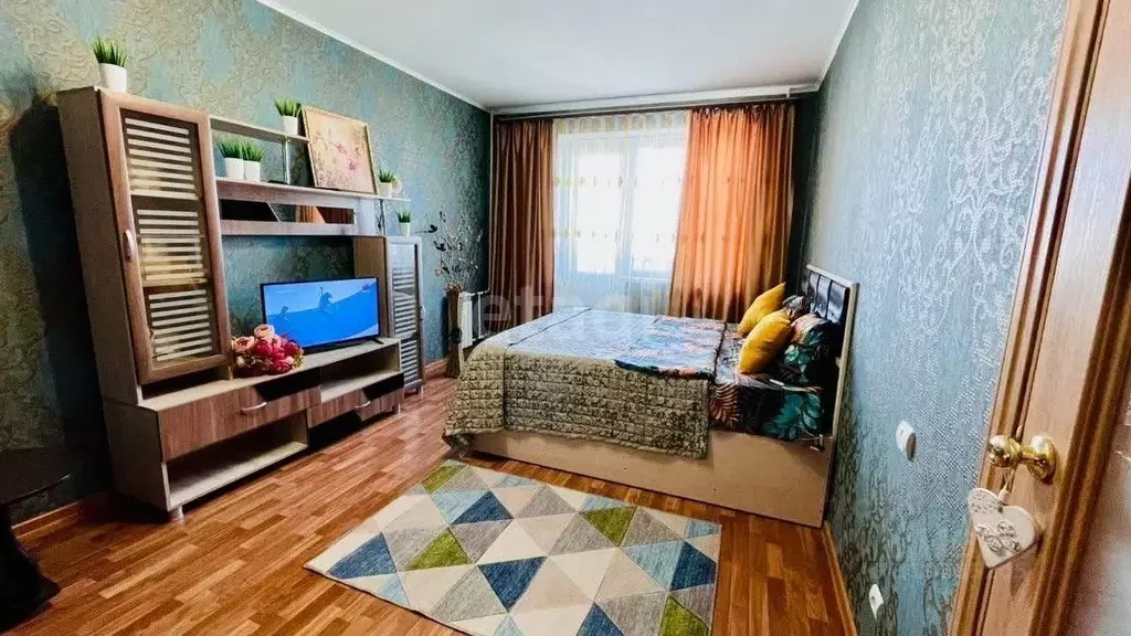 1-к кв. Курская область, Курск просп. Вячеслава Клыкова, 56 (37.5 м) - Фото 0