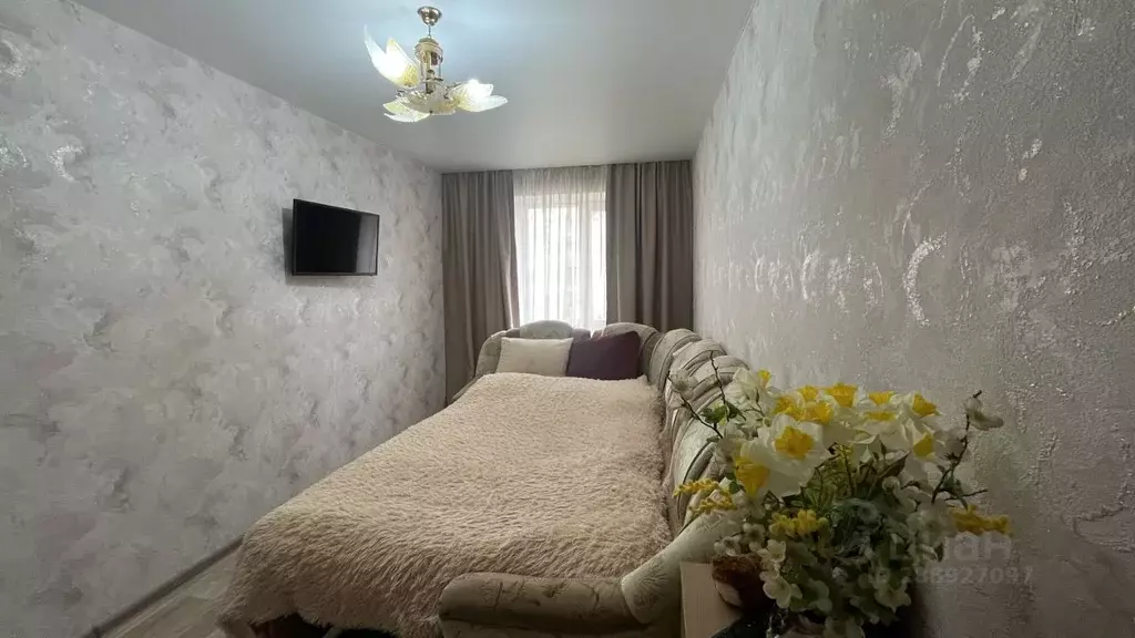 2-к кв. Крым, Красноперекопск ул. Ломоносова, 6 (47.0 м) - Фото 0