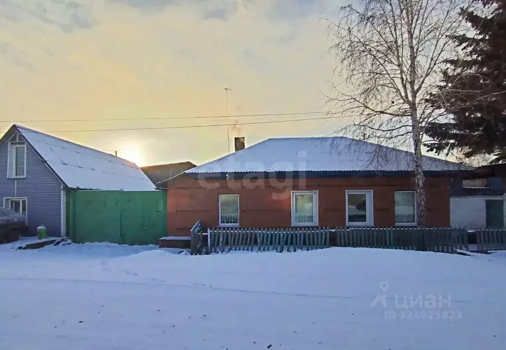 Дом в Красноярский край, Красноярск городской округ, Березовка ... - Фото 1