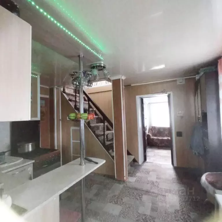 Дом в Омская область, Омск Городок Нефтяников мкр, ул. 50 лет Октября ... - Фото 2