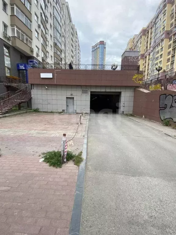 Гараж в Свердловская область, Екатеринбург ул. Шейнкмана, 73 (18 м) - Фото 0