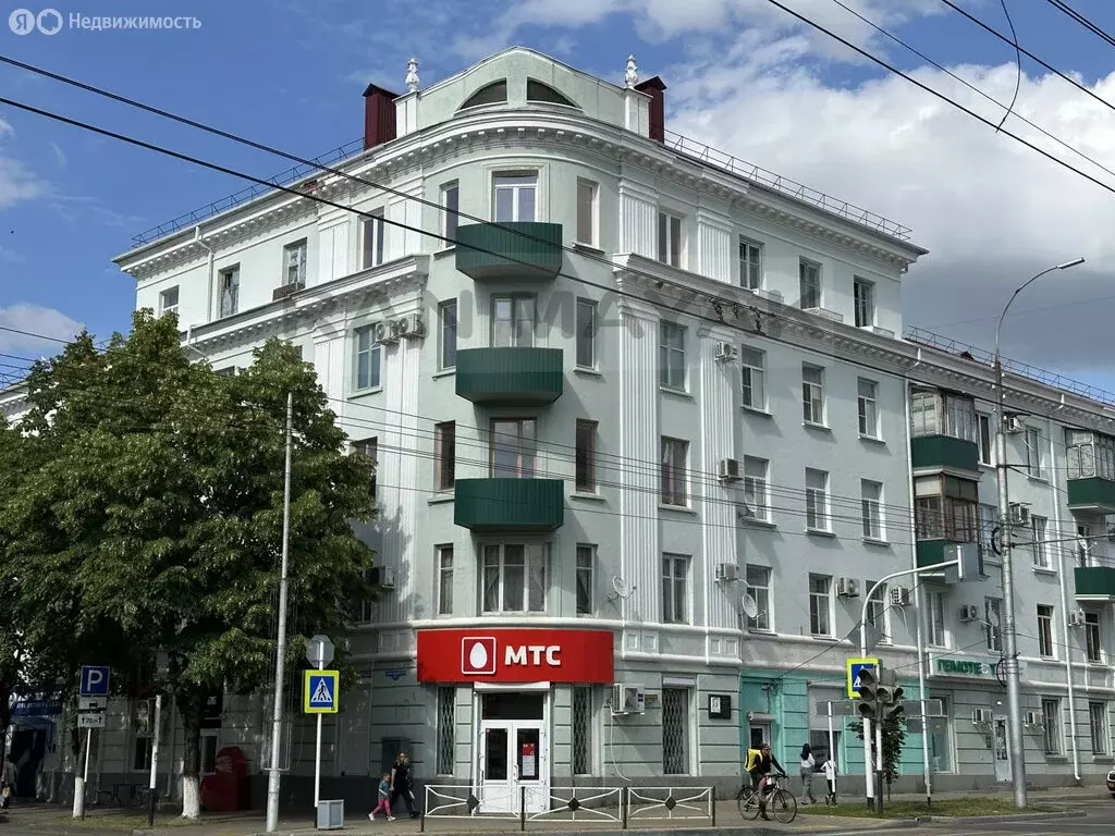 3-комнатная квартира: Майкоп, Краснооктябрьская улица, 32 (85.5 м) - Фото 0