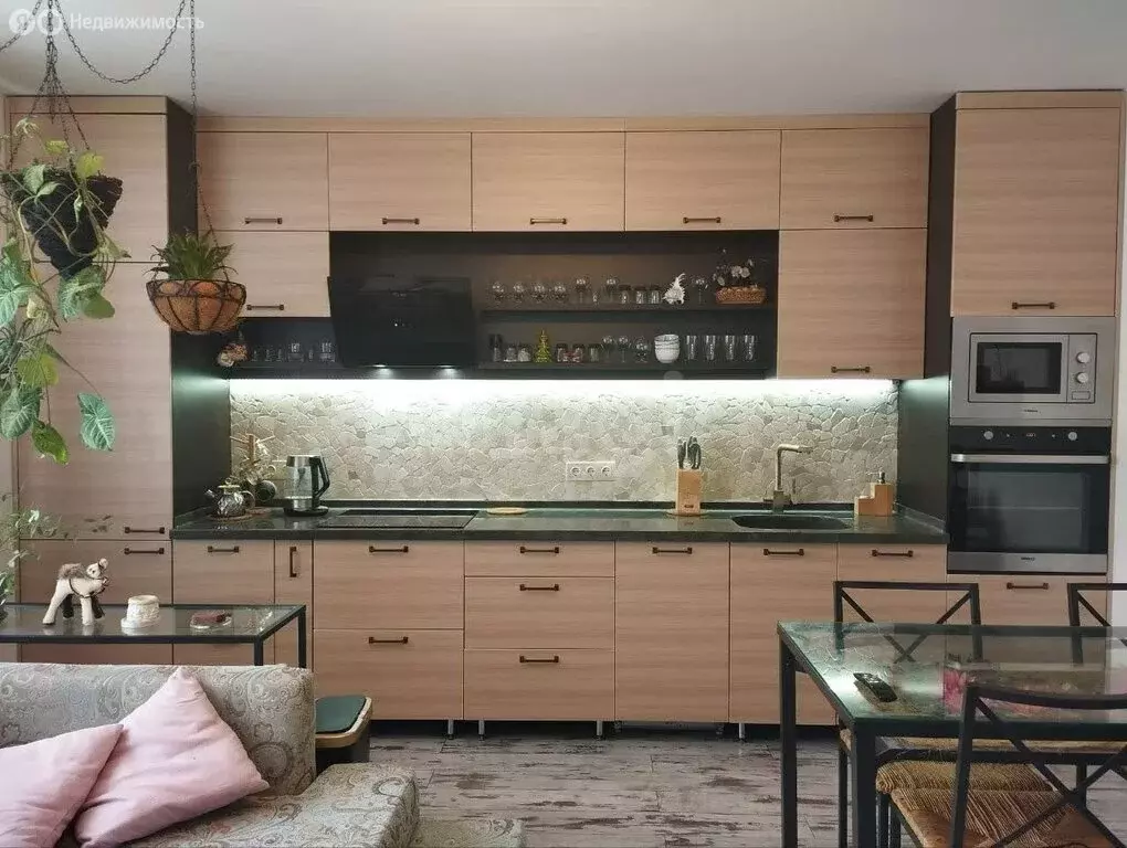 3-комнатная квартира: Омск, Заозёрная улица, 25к1 (64 м) - Фото 1