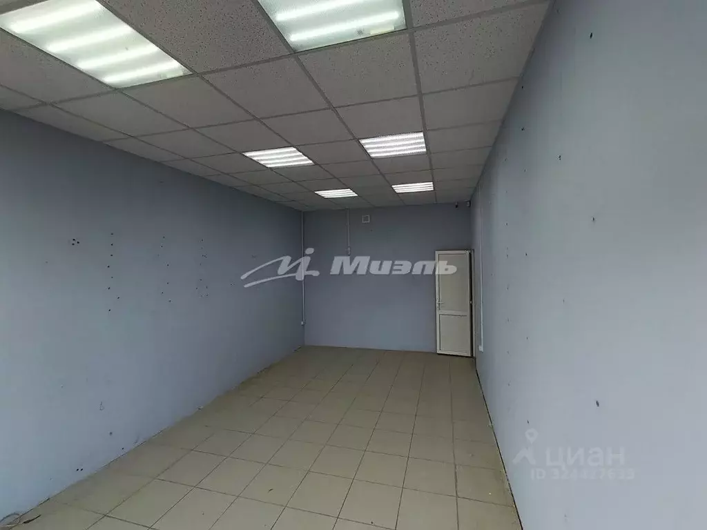 Торговая площадь в Крым, Сакский район, Новофедоровка пгт ул. Героев, ... - Фото 2