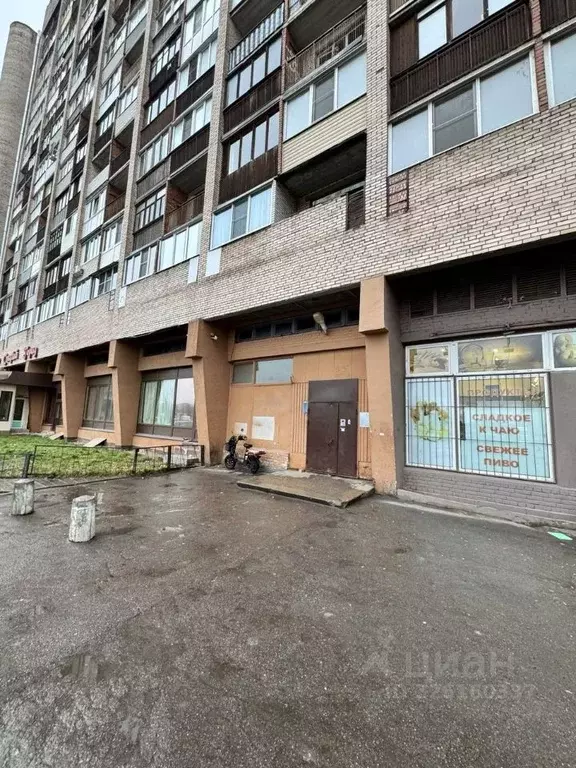 Студия Санкт-Петербург Загребский бул., 21 (17.0 м) - Фото 1