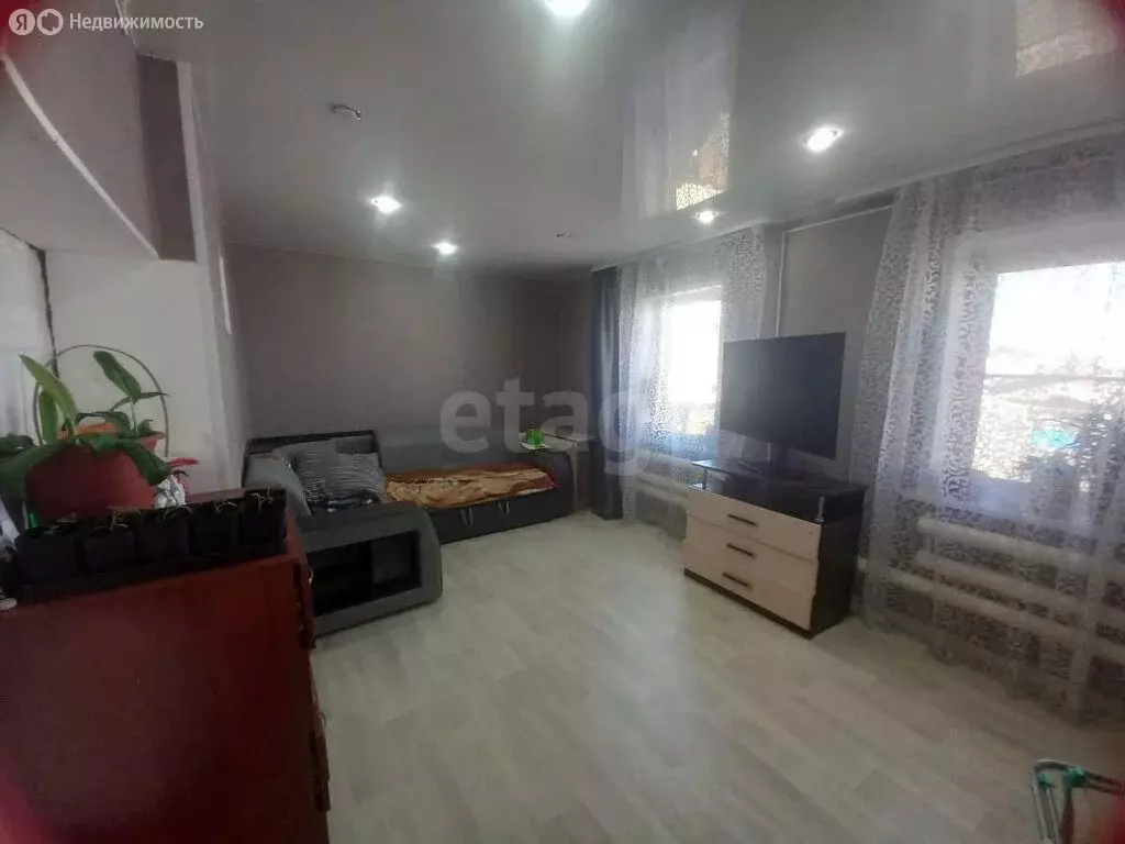 Дом в Улан-Удэ, Железнодорожный район, улица Испытателей (100 м) - Фото 1