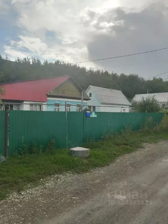 Дом в Оренбургская область, Кувандык Телеграфная ул., 69 (75 м) - Фото 2