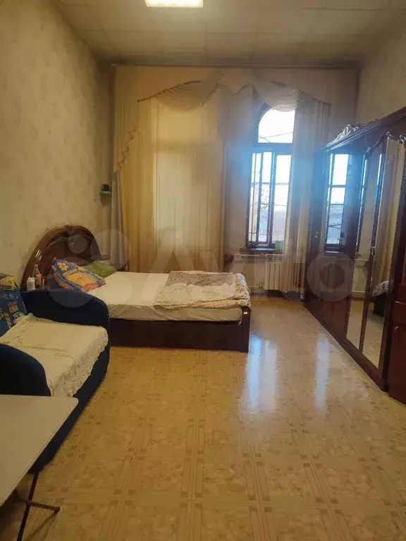 Комната 20 м в 3-к., 3/3 эт. - Фото 0