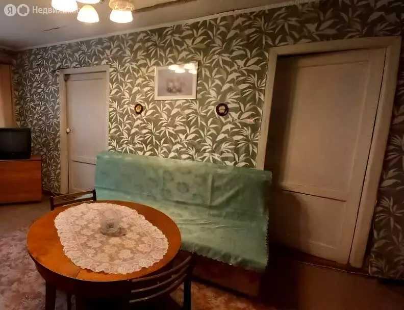 3-комнатная квартира: Вологда, улица Пирогова, 14 (40.5 м) - Фото 0