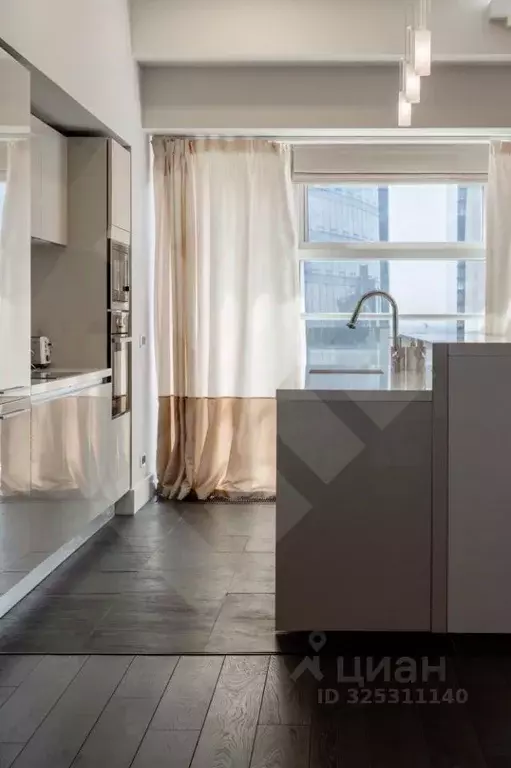 3-к кв. Москва 1-й Красногвардейский проезд, 15 (163.0 м) - Фото 2