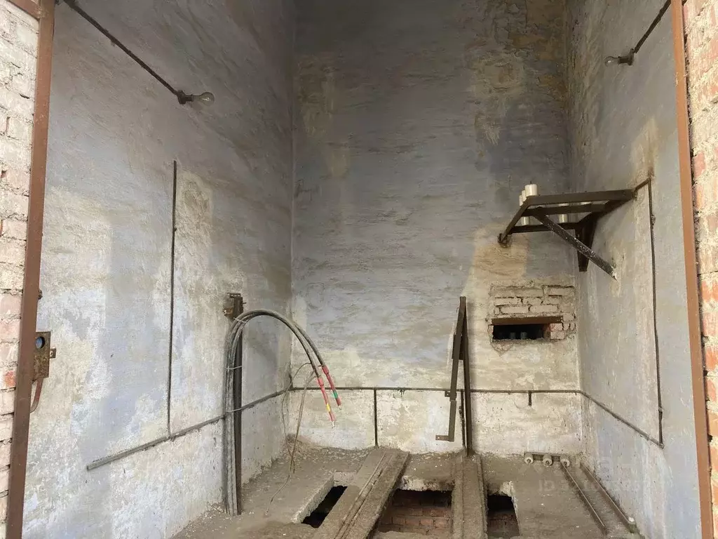 Склад в Свердловская область, Екатеринбург ул. Ангарская, 77Ж (10 м) - Фото 0