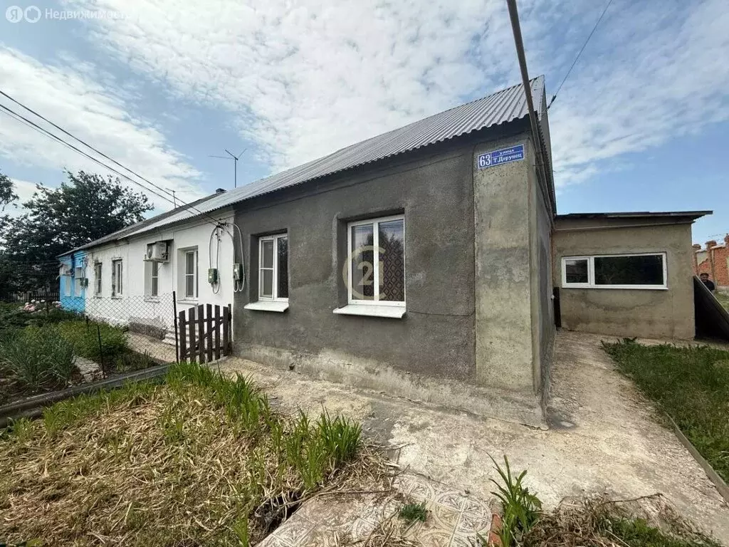 Дом в село Пушкари, улица Тамары Дерунец, 63 (58.2 м) - Фото 1