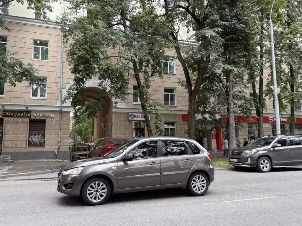 Торговая площадь в Свердловская область, Екатеринбург ул. ... - Фото 1