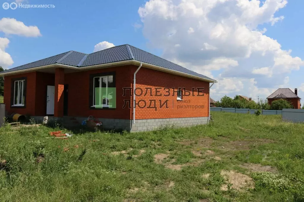 Дом в Белгородская область, Яковлевский муниципальный округ, село ... - Фото 2