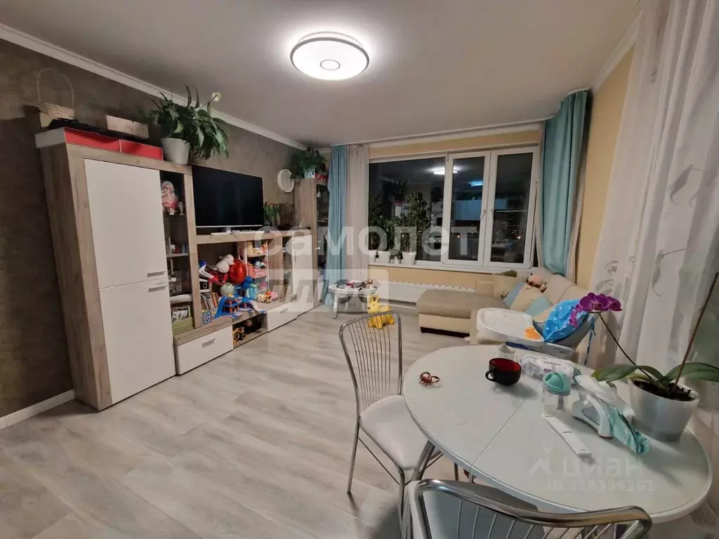 2-к кв. Московская область, Красногорск ул. Липовой Рощи, 1к1 (42.8 м) - Фото 0
