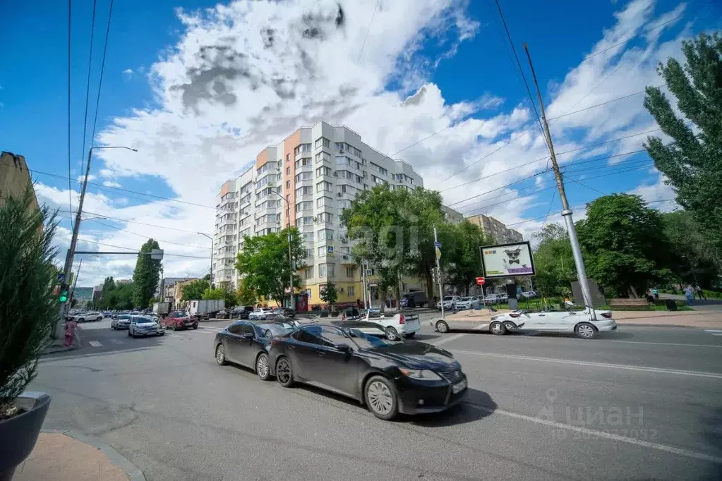 Помещение свободного назначения в Саратовская область, Саратов ул. ... - Фото 1