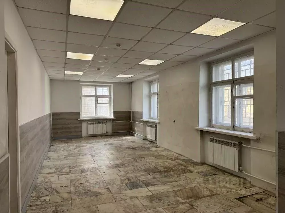 Торговая площадь в Иркутская область, Ангарск 19-й кв-л, 6 (111 м) - Фото 1