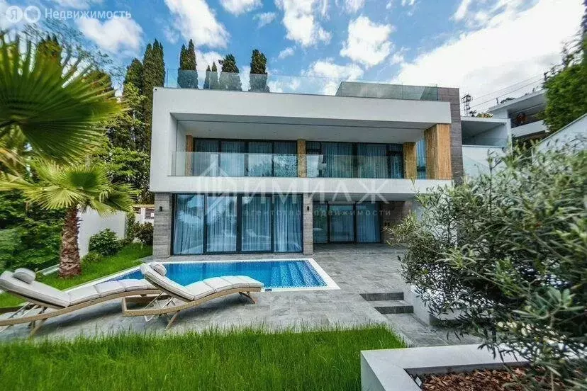 Дом в Сочи, Миндальная улица, 33/1 (200 м) - Фото 1