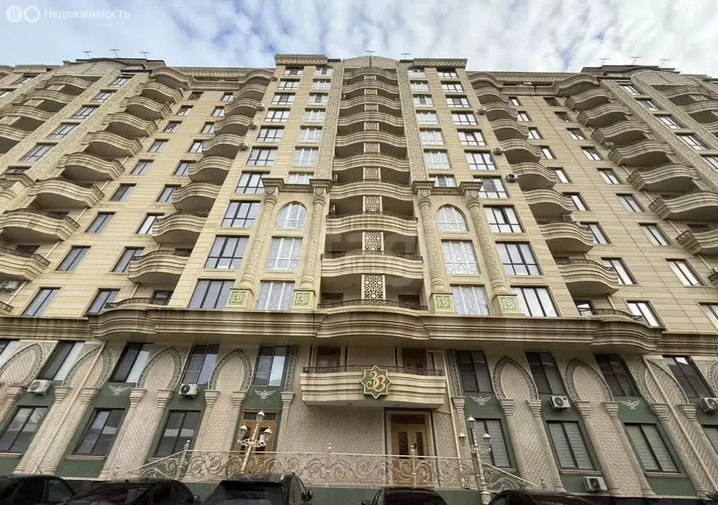 4-комнатная квартира: Махачкала, улица Ирчи Казака, 128В (147 м) - Фото 2