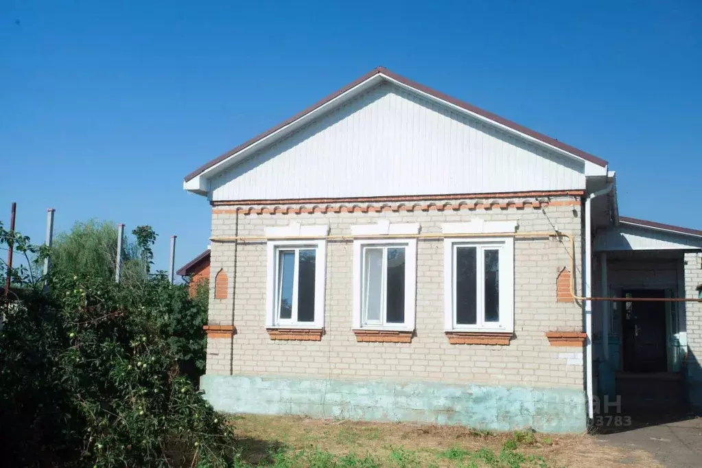 Дом в Краснодарский край, Славянск-на-Кубани Краснодарская ул. (90 м) - Фото 1