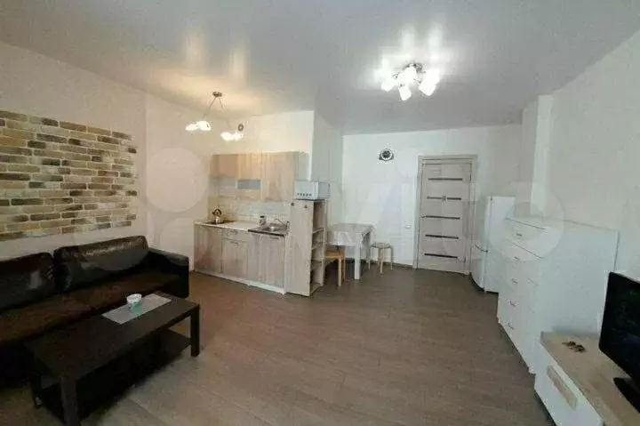 1-к. квартира, 40 м, 14/17 эт. - Фото 0