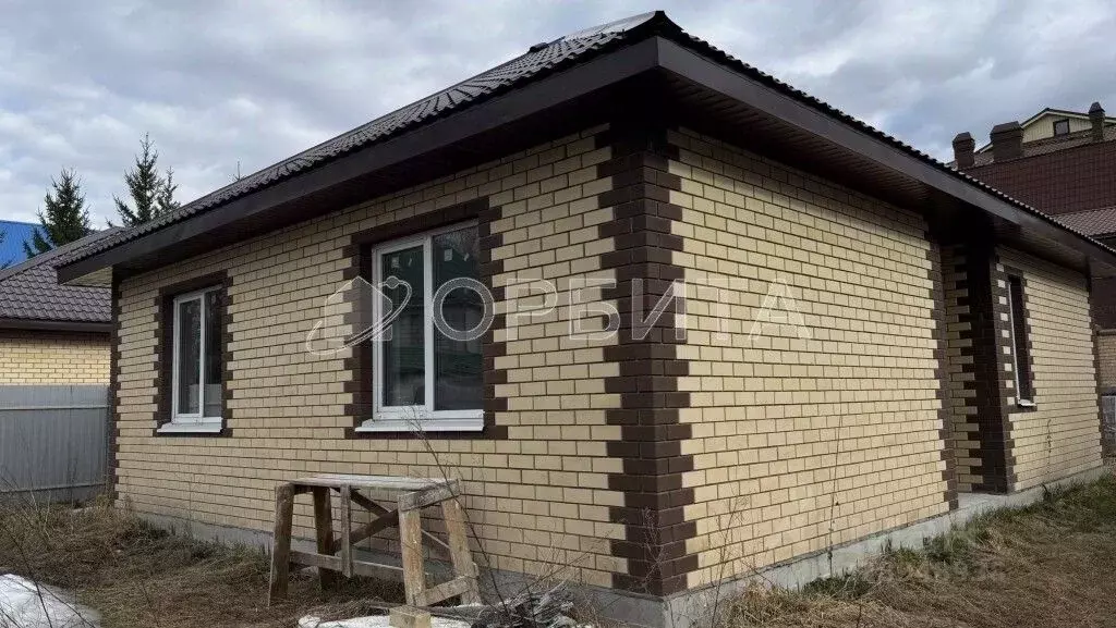 Дом в Тюменская область, Тюменский муниципальный округ, с. Гусево  ... - Фото 2