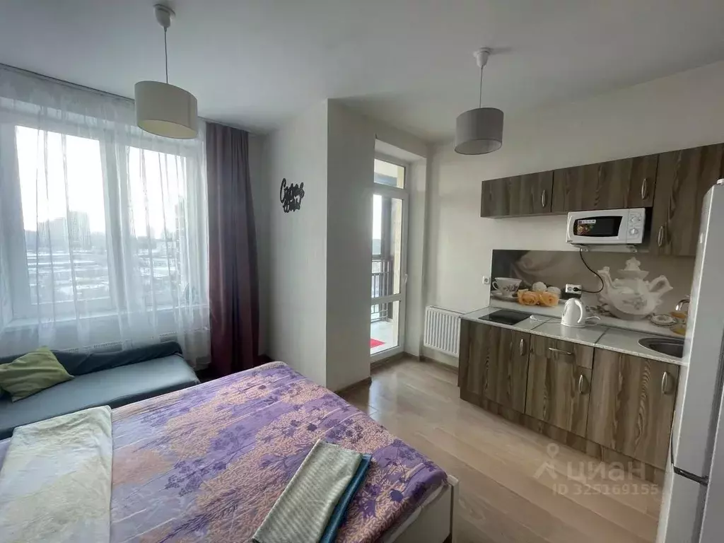 Студия Свердловская область, Екатеринбург ул. Крестинского, 4 (25.0 м) - Фото 1