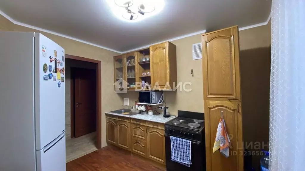 3-к кв. Белгородская область, Белгород ул. Плеханова, 10А (73.2 м) - Фото 1