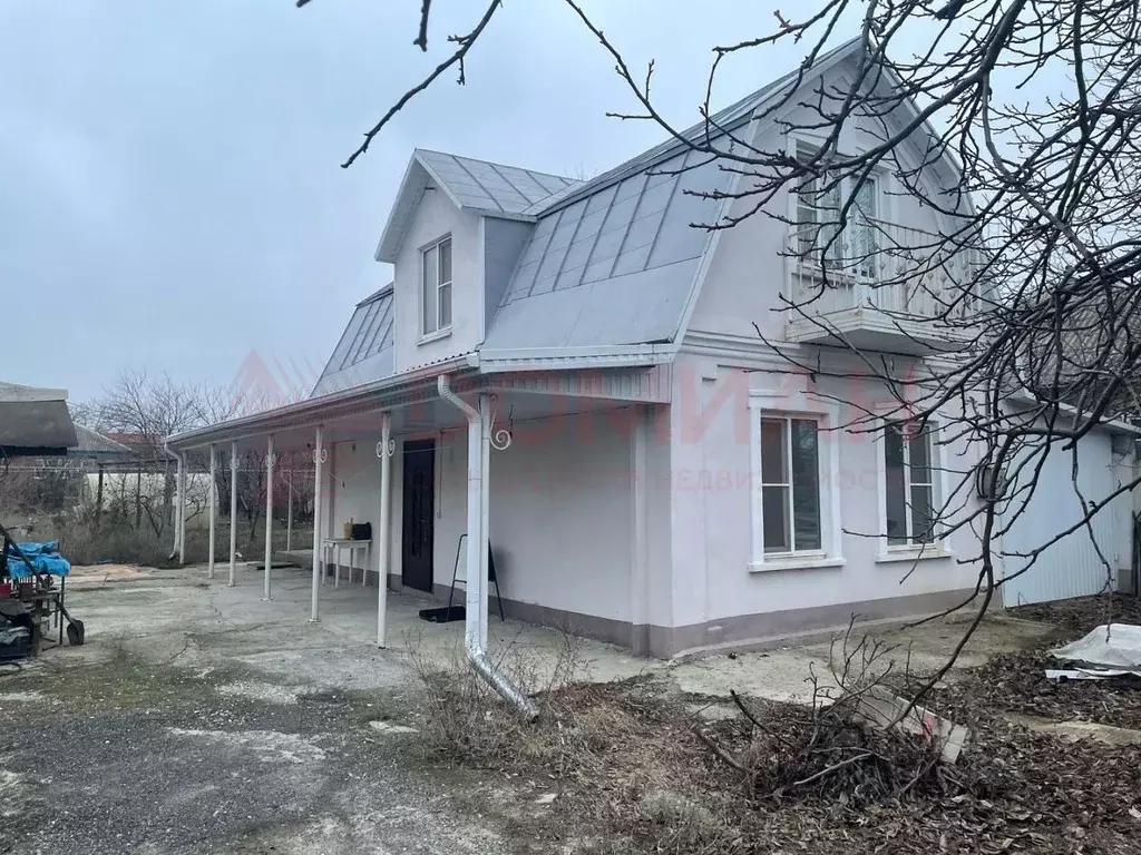 Дом в Ростовская область, Волгодонск Лучезарная ул., 42 (110 м) - Фото 1