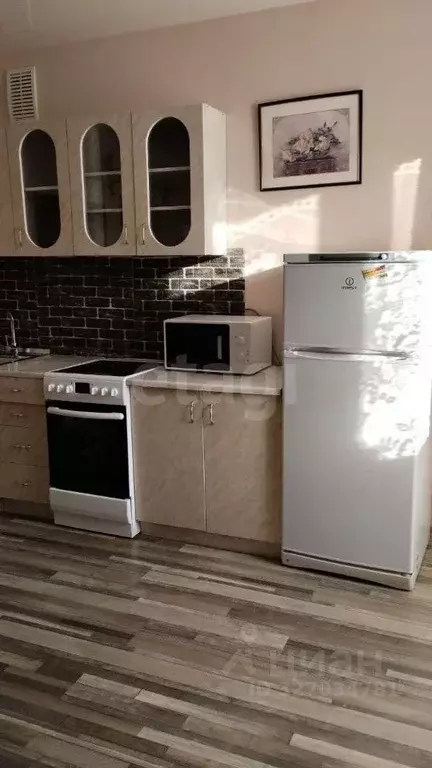 Студия Тюменская область, Тюмень ул. Беляева, 33к2 (27.5 м) - Фото 1